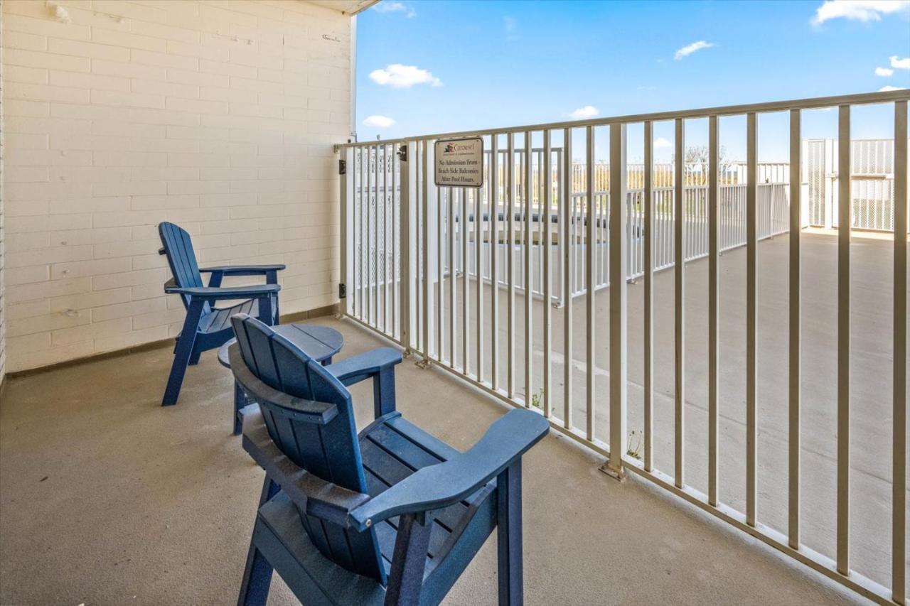 Carousel Resort Hotel And Condominiums Ocean City Exterior foto
