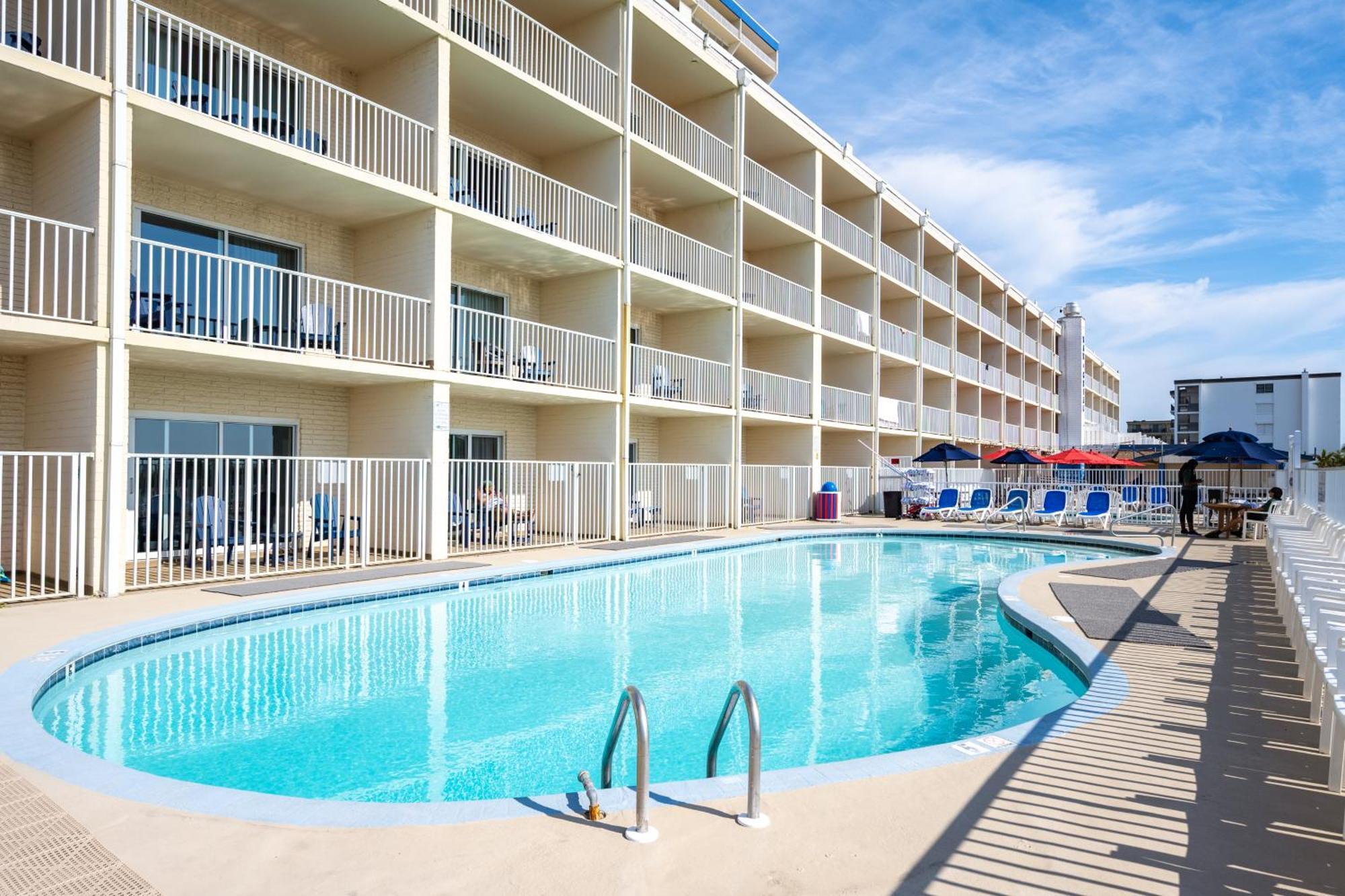Carousel Resort Hotel And Condominiums Ocean City Exterior foto